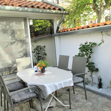 Apartment Family Romina *